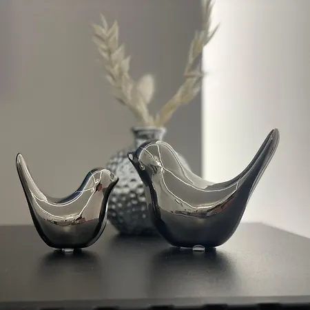 Fully Renovated 2br Spacious & Stylish Town House - Premium Location *