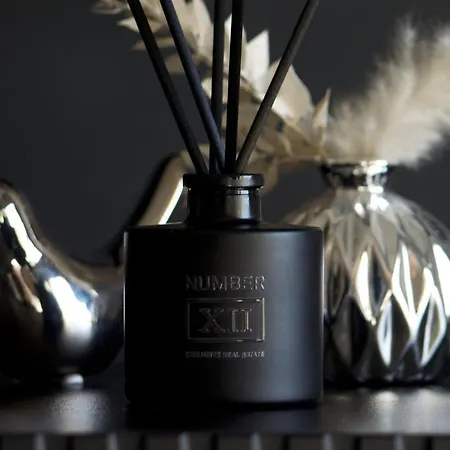 アパート Fully Renovated 2br Spacious & Stylish Town House - Premium Location *