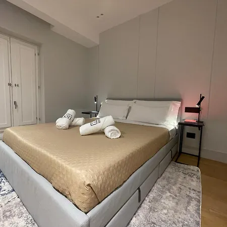 Apartment Spacious Renovated 2br Townhouse Cavour 41, Historic Centre Olbia