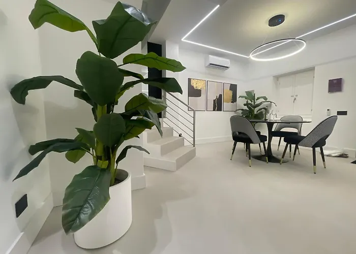 Fully Renovated 2br Spacious & Stylish Town House - Premium Location Olbia