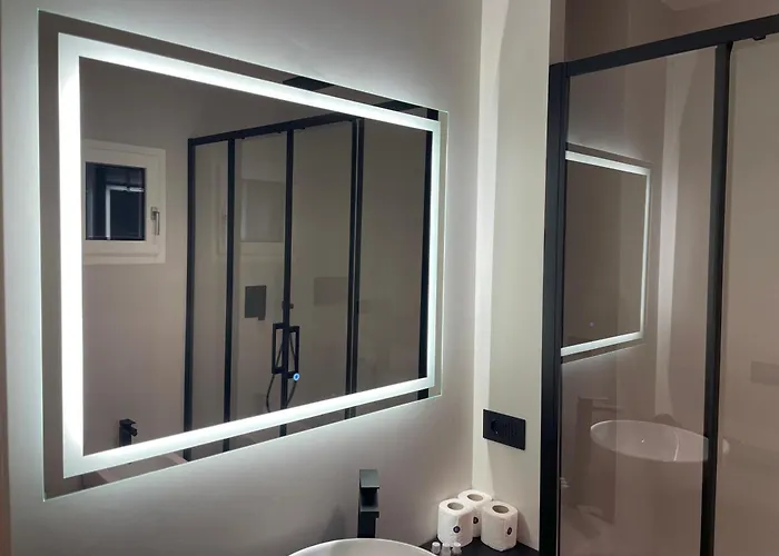 Fully Renovated 2br Spacious & Stylish Town House - Premium Location Lägenhet Olbia