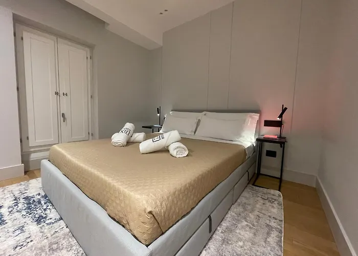 Lägenhet Fully Renovated 2br Spacious & Stylish Town House - Premium Location Olbia